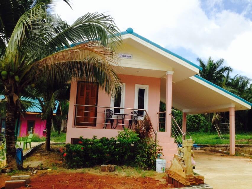 Oyo 75515 Sairung Farmstay Krabi town Dış mekan fotoğraf